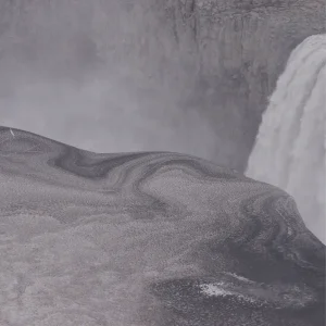 The 6 Best Ecommerce Chatbots for Online Stores in 2025